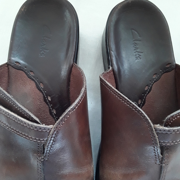 Clarks Brown Leather Slip Ons - Picture 2 of 8